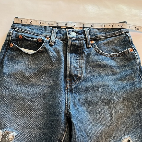 Levi’s Wedgie Straight High Rise Size 25 - Picture 4 of 16